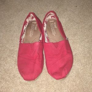 TOMS Red Women’s Size 8.5